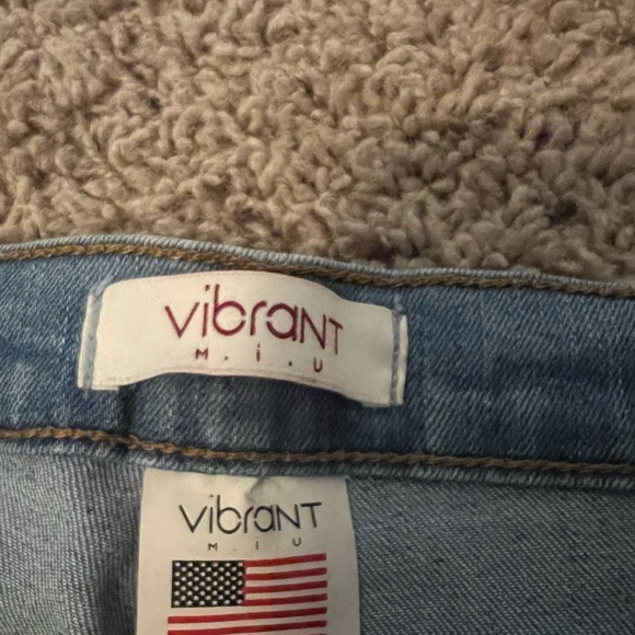 Jeans - Picture 3 of 4